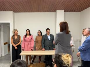 Ana Sousa, Secretária Regional da Inclusão, Juventude e Trabalho, dois elementos do Núcleo da Madeira da ACAPO, Cristina Henriques, membro fundador, e Ana Andrade, Coordenadora Operacional, e Rodrigo Santos, Presidente da Direção Nacional da ACAPO